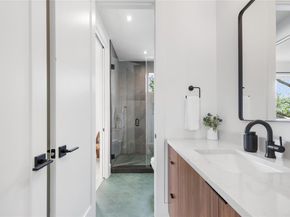 3201 Holton ST, Austin TX 78702