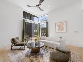 3201 Holton ST, Austin TX 78702