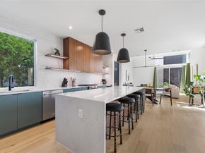 3201 Holton ST, Austin TX 78702