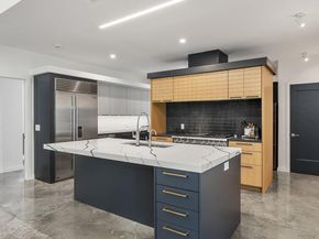 1600 Barton Hills DR, Austin TX 78704