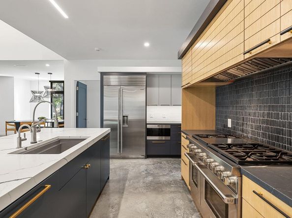 1600 Barton Hills DR, Austin TX 78704