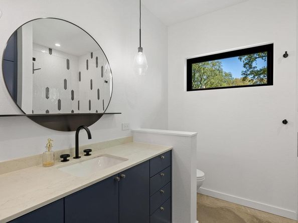 1600 Barton Hills DR, Austin TX 78704