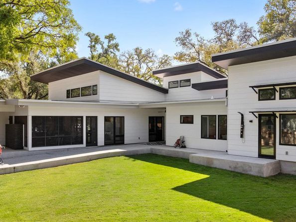 1600 Barton Hills DR, Austin TX 78704