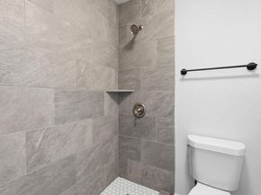 1911 Hearthside DR A/B, Austin TX 78757