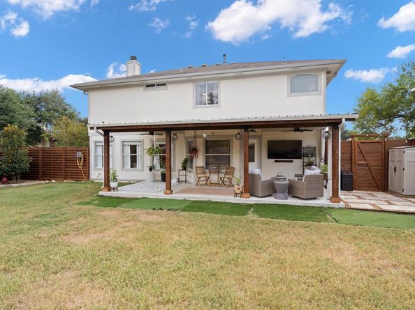 1308 Honeysuckle LN, Pflugerville TX 78660