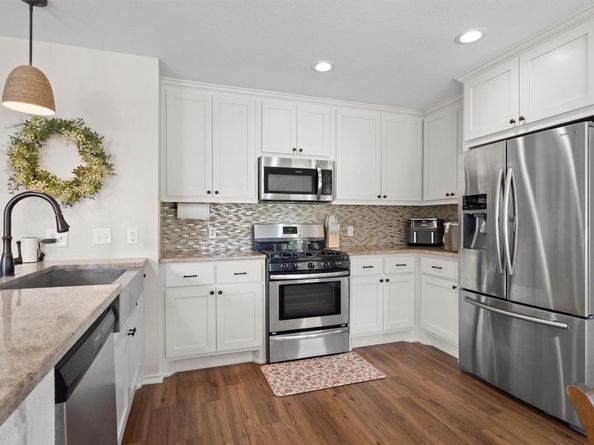 1308 Honeysuckle LN, Pflugerville TX 78660