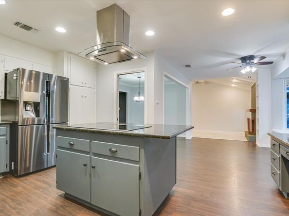 3921 Greystone DR, Austin TX 78731