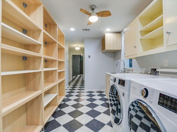 3921 Greystone DR, Austin TX 78731