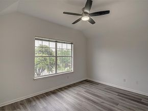 1002 Elmwood DR, Georgetown TX 78628