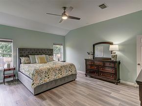 1002 Elmwood DR, Georgetown TX 78628