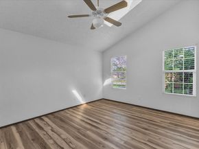 8713 Pineridge DR, Austin TX 78729