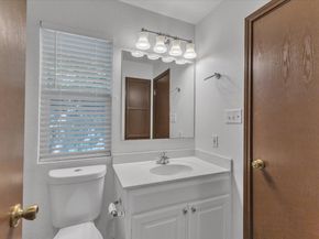 8713 Pineridge DR, Austin TX 78729
