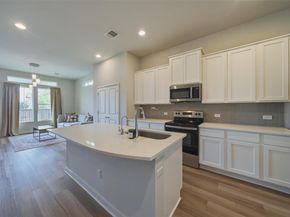 17303 Emperador DR, Pflugerville TX 78664