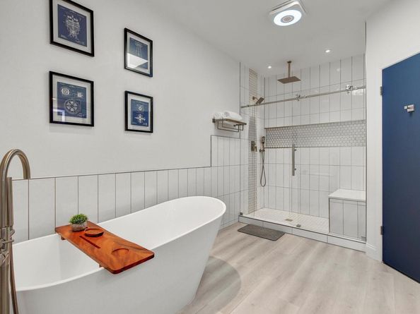 12319 Wycliff LN, Austin TX 78727