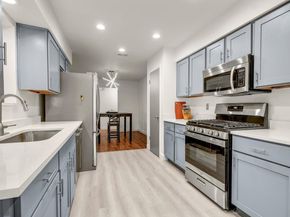 12319 Wycliff LN, Austin TX 78727