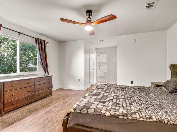 12319 Wycliff LN, Austin TX 78727