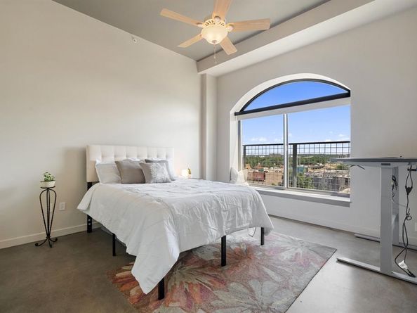 507 Sabine ST 605, Austin TX 78701