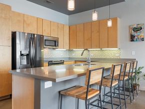 507 Sabine ST 605, Austin TX 78701