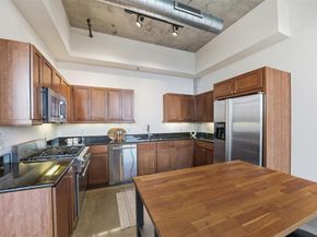 800 W 5th ST 906, Austin TX 78703
