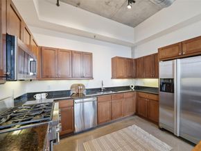 800 W 5th ST 906, Austin TX 78703