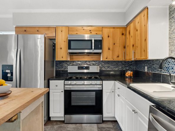 403 Gate Tree LN, Austin TX 78745