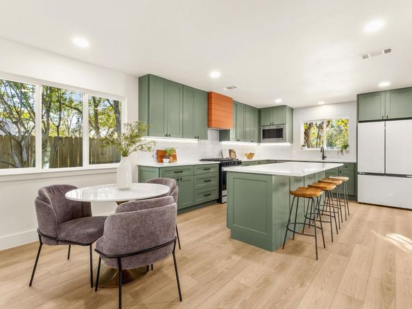 10111 Rocking Horse RD, Austin TX 78748