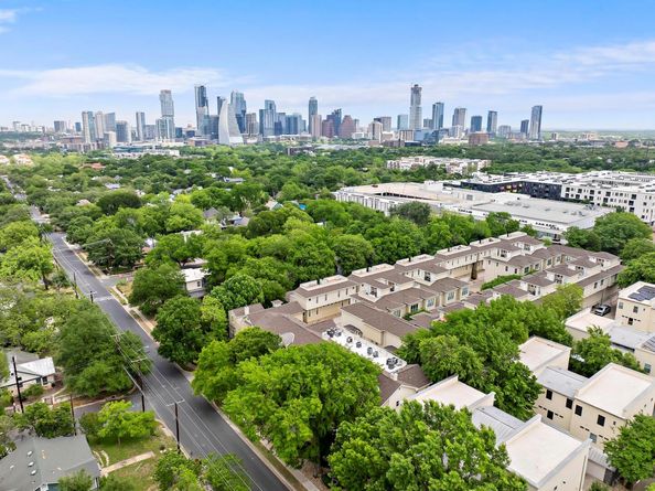 1205 Kinney Ave A, Austin TX 78704