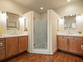 1205 Kinney Ave A, Austin TX 78704