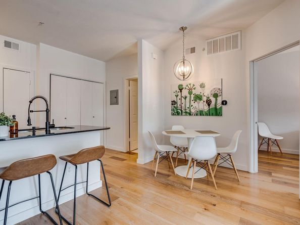 2209 Hancock DR 15, Austin TX 78756