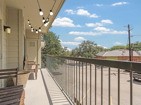 2209 Hancock DR 15, Austin TX 78756