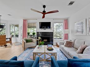 102 Hurst Creek RD, Lakeway TX 78734