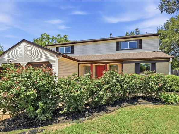 2704 Jorwoods DR, Austin TX 78745
