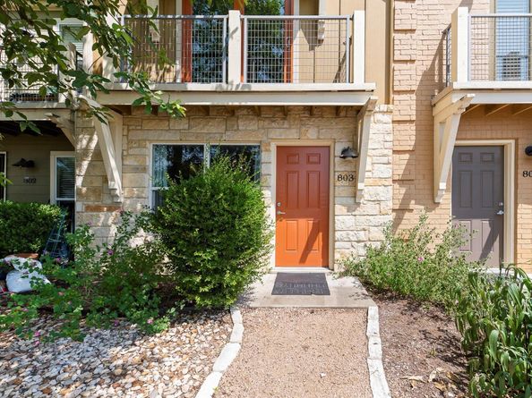 1101 Grove BLVD 803, Austin TX 78741