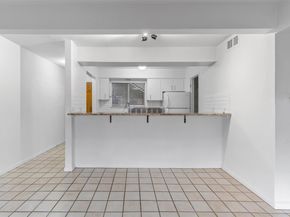 2208 Enfield RD 10500, Austin TX 78703