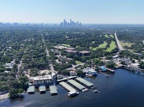 2208 Enfield RD 10500, Austin TX 78703