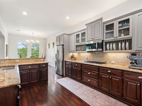 121 Feritti DR, Lakeway TX 78734