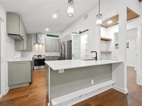 1006 Cherico ST, Austin TX 78702