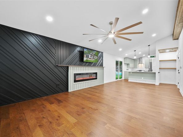 1006 Cherico ST, Austin TX 78702