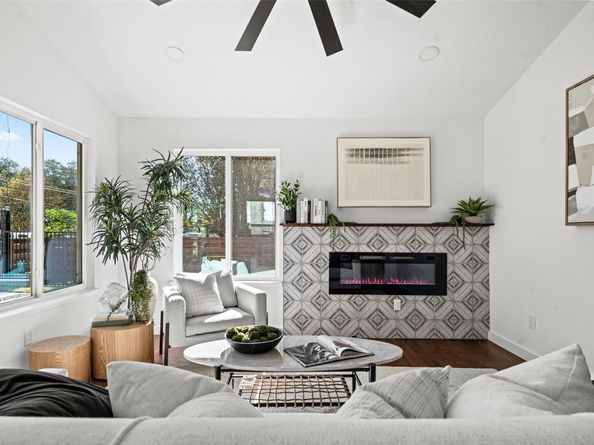 1006 Cherico ST, Austin TX 78702