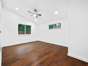 1006 Cherico ST, Austin TX 78702