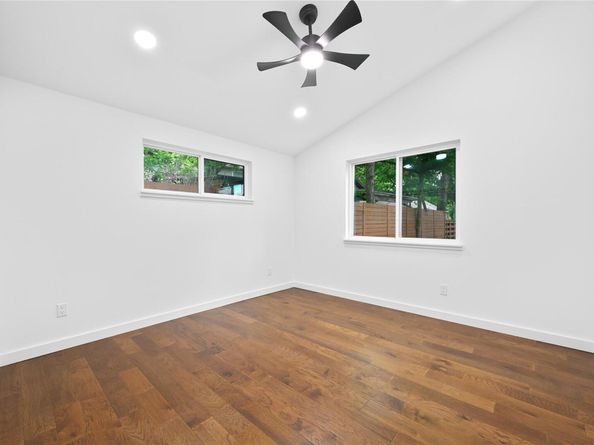 1006 Cherico ST, Austin TX 78702