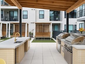 1701 Simond Ave 305, Austin TX 78723