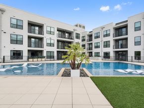 1701 Simond Ave 305, Austin TX 78723