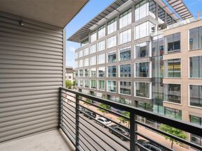 1701 Simond Ave 305, Austin TX 78723