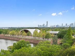 1701 Simond Ave 305, Austin TX 78723