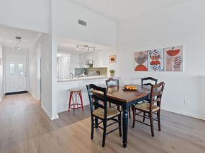 1101 Hollow Creek DR 2203, Austin TX 78704