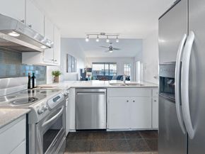 1101 Hollow Creek DR 2203, Austin TX 78704