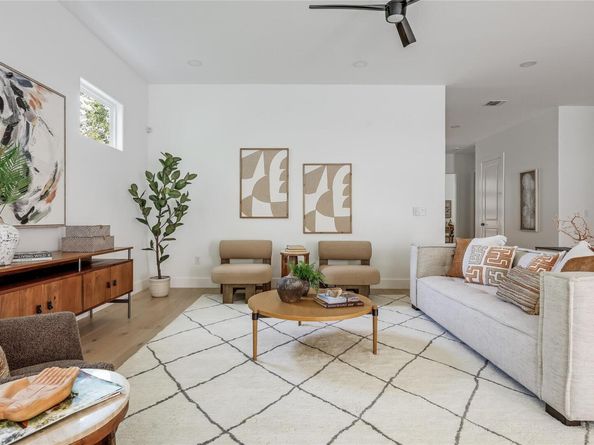 1809 Pasadena DR, Austin TX 78757