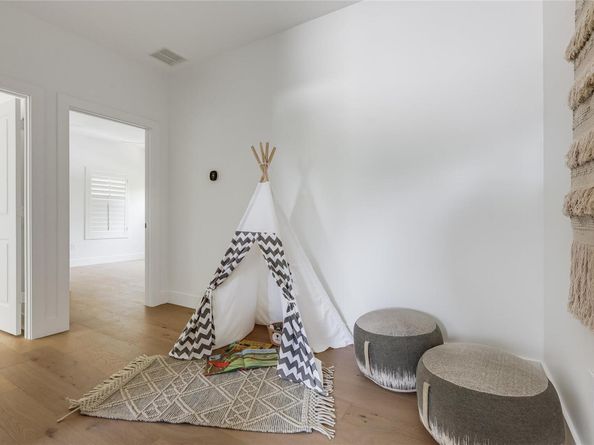 1809 Pasadena DR, Austin TX 78757