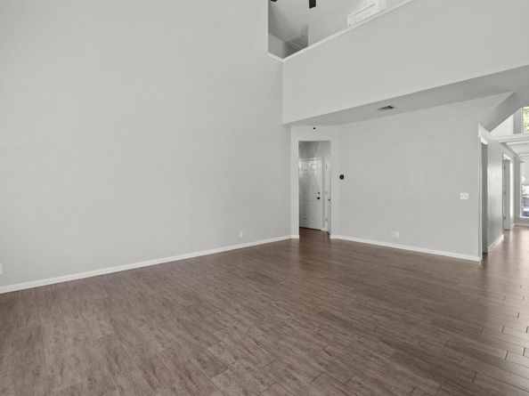 1100 Vanderbilt CIR, Pflugerville TX 78660